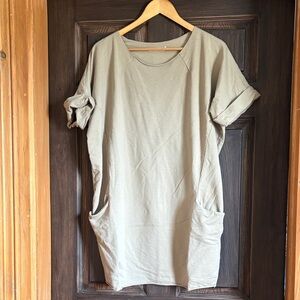 Casual Oversized Pocket Dress in Light Taupe